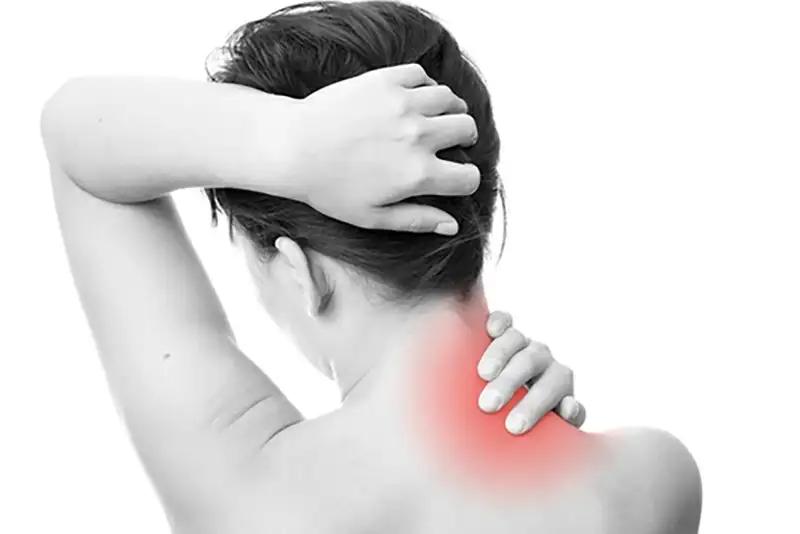 Woman in Need of Radiculitis Treatment in Hudson & Tampa, FL